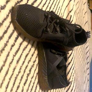 Indestructible steel toed sneakers